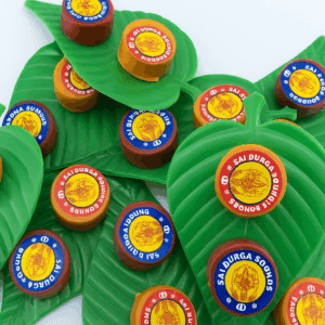 100 Pcs of Turmeric Kumkum Set- Leaf Shape Thamboolam Set